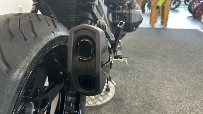 BMW R1300 RS SE (25MY)